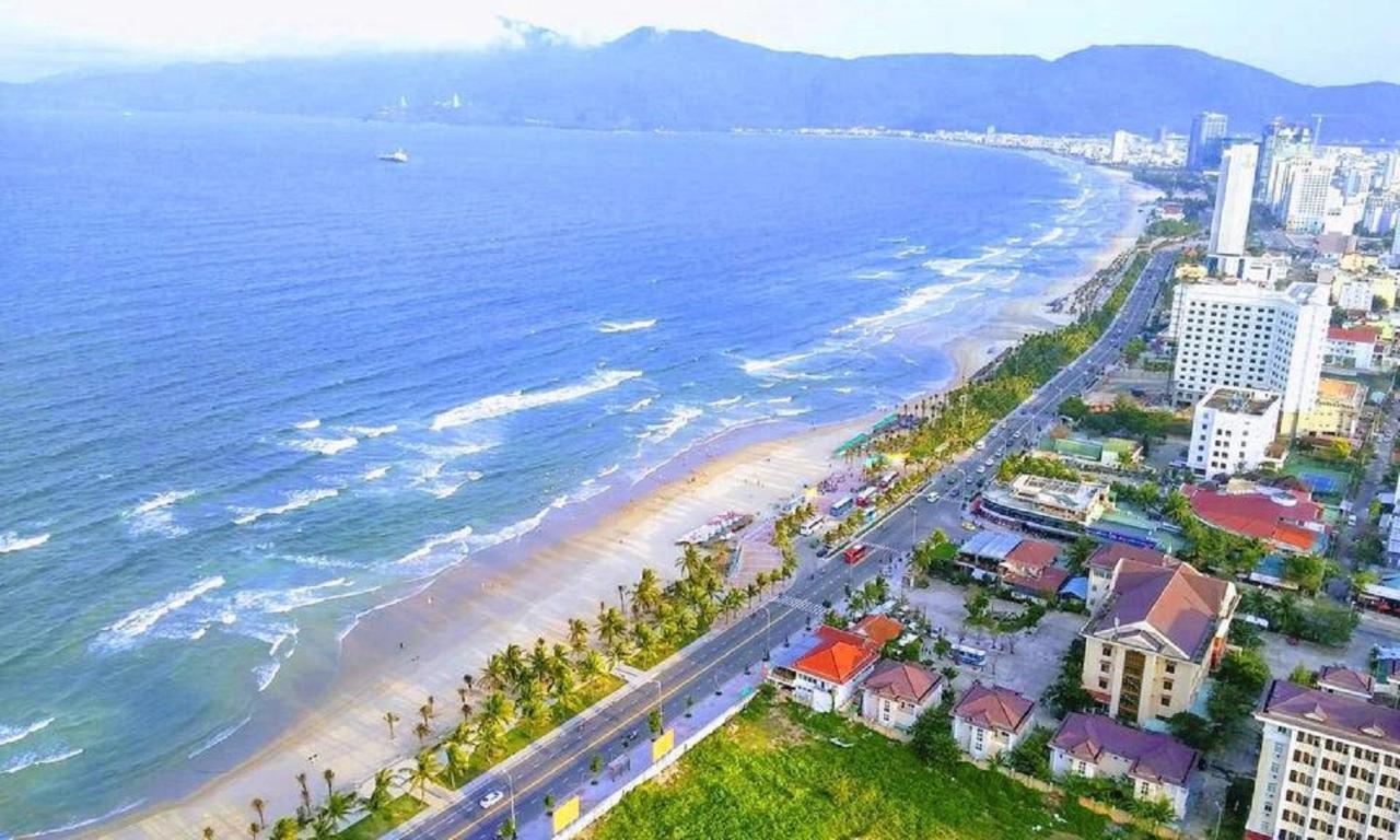 Royal Beach Hotel Da Nang Exterior foto
