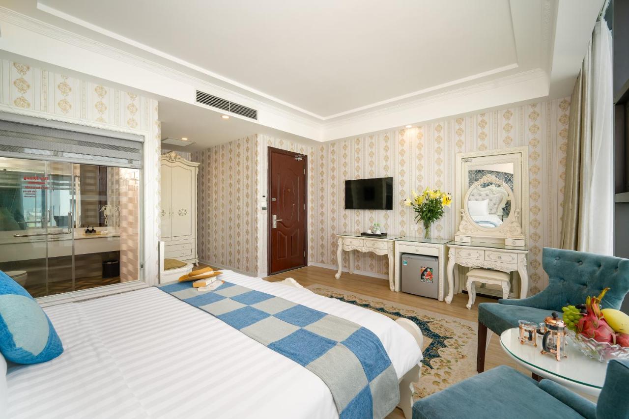 Royal Beach Hotel Da Nang Exterior foto